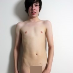 Jack Styles, top gay pornohviezda, si prečítal ich životopis a ďalšie