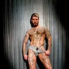 Logan McCree a top gay pornstar read their bio and more